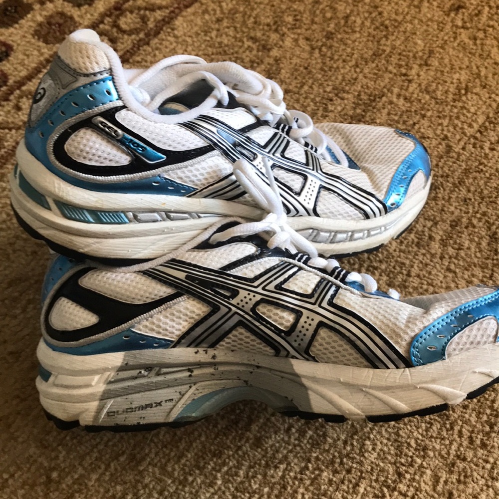 LIKE NEW ASICS Gel-105 running trainers blue&white